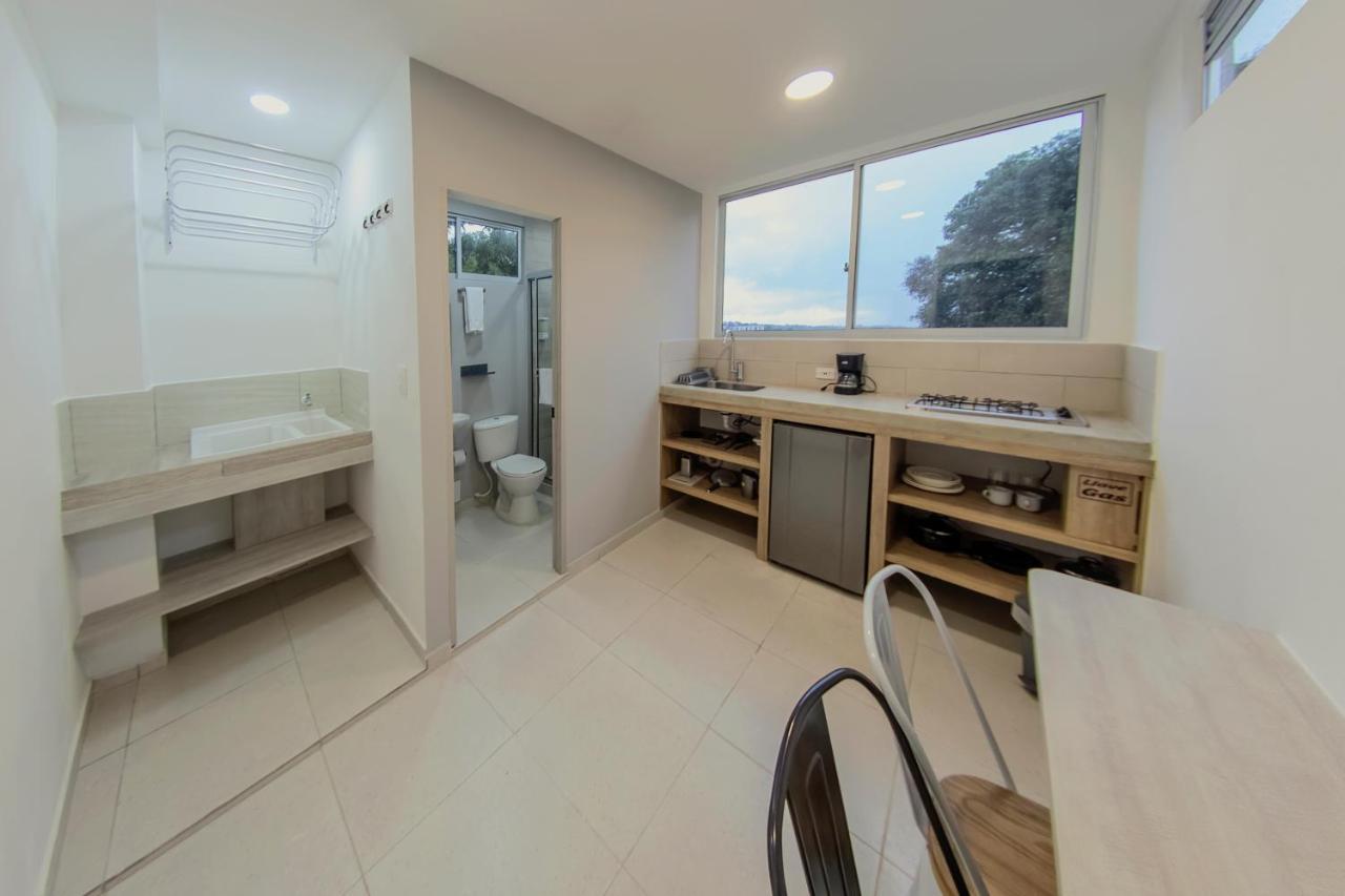 Ventiuna Hotel Y Coliving Pereira Buitenkant foto