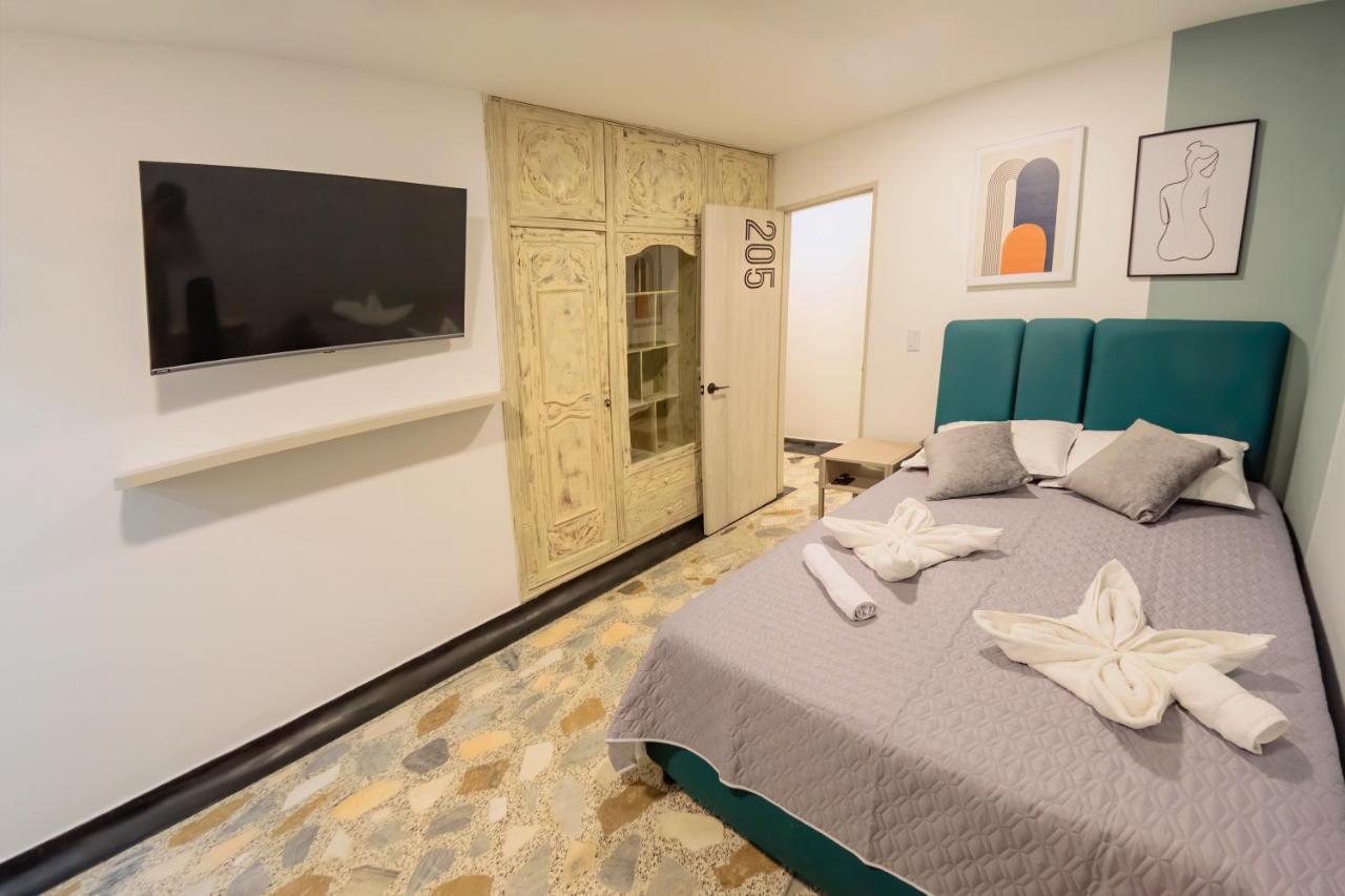 Ventiuna Hotel Y Coliving Pereira Buitenkant foto