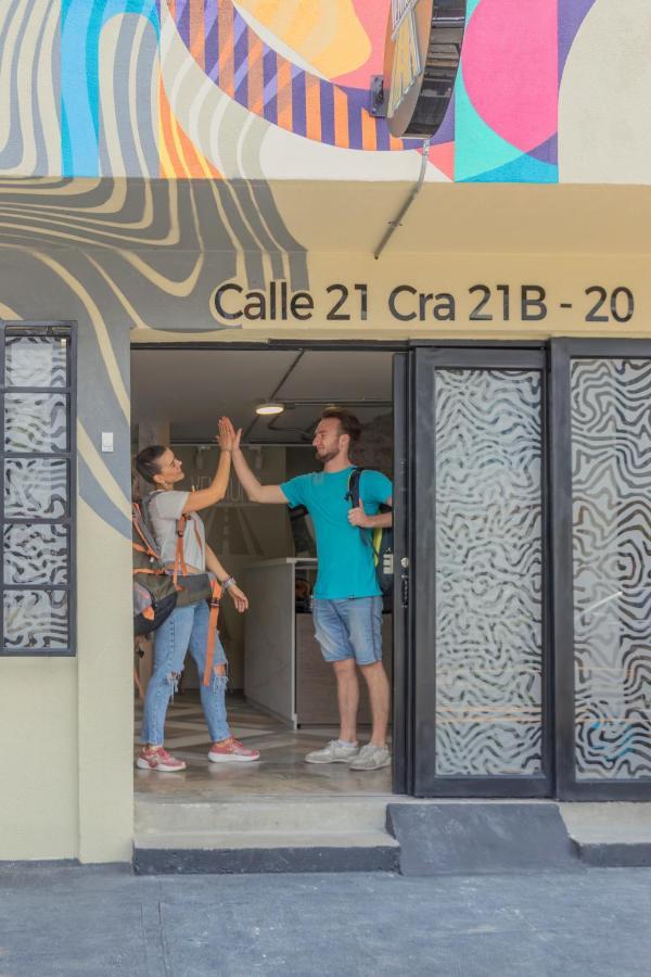 Ventiuna Hotel Y Coliving Pereira Buitenkant foto